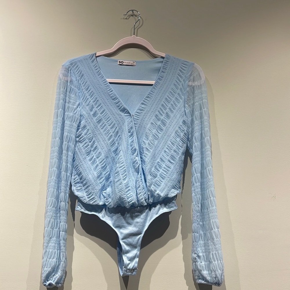 SO Goods For Life XS Light Blue Long Sleeved Bodysuit